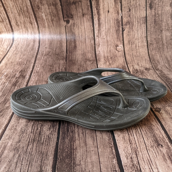 Aetrex Shoes Aetrex Flip Flop With Arch Support Lynco Poshmark